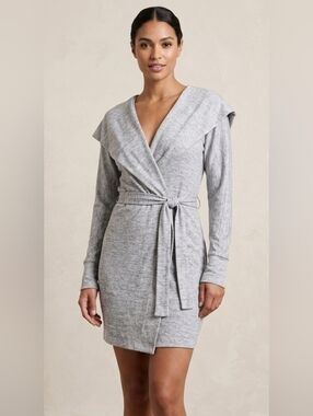 5 For $25✨️ Womens Size Medium Soft Grey Long Hooded Cardigan Wrap Sweater Robe